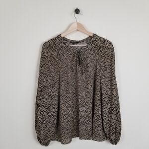Banana Republic Leopard Print Long  Sleeve Top Size Large